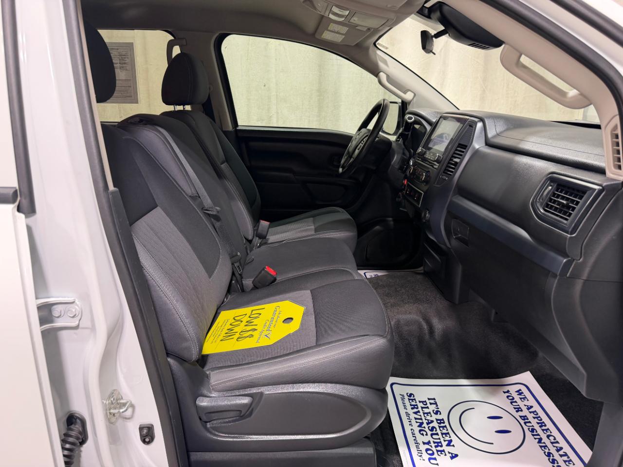 Nissan Titan XD 4x4 Crew Cab S 2023