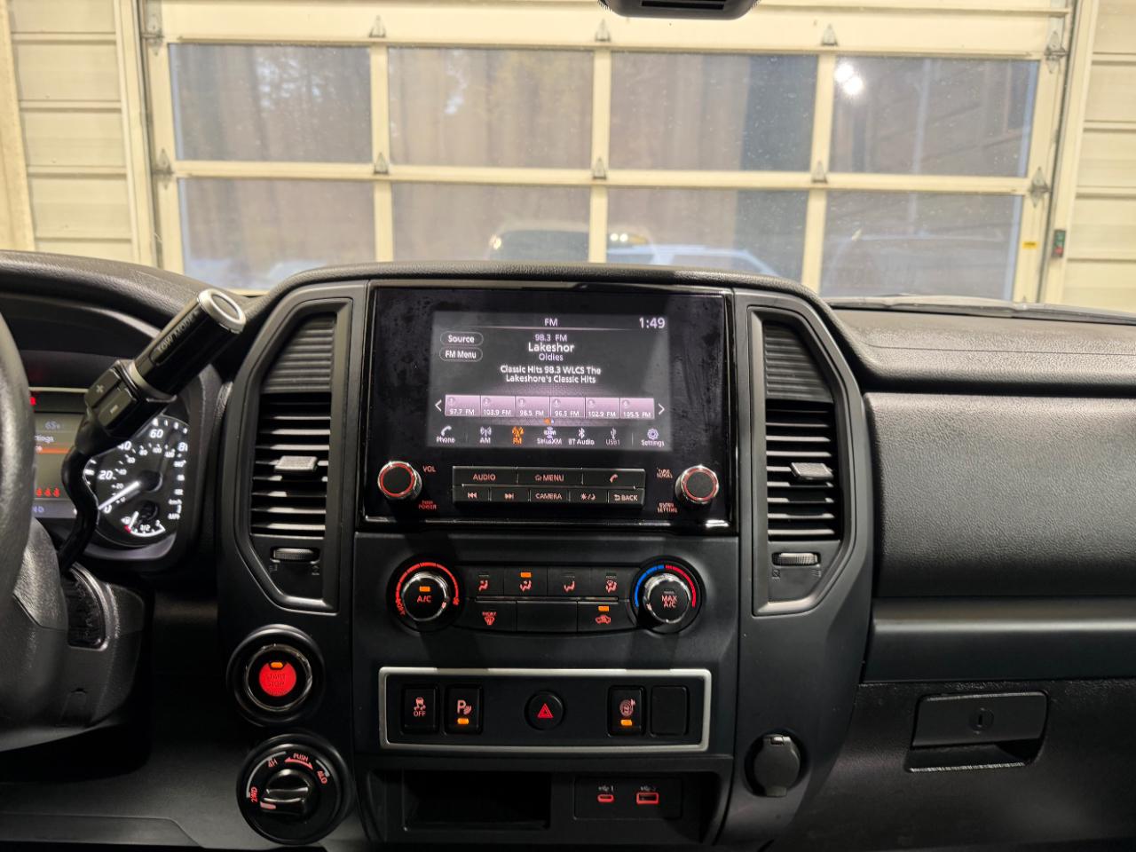 Nissan Titan XD 4x4 Crew Cab S 2023
