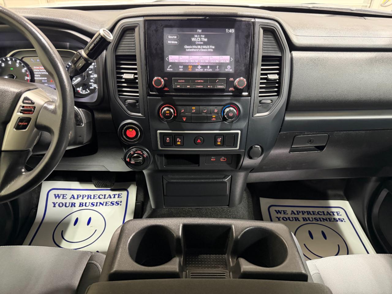 Nissan Titan XD 4x4 Crew Cab S 2023