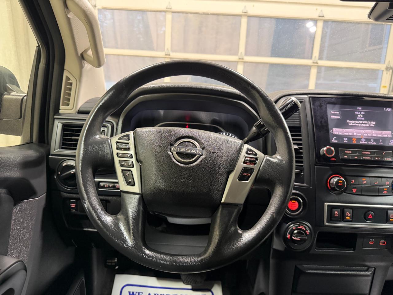 Nissan Titan XD 4x4 Crew Cab S 2023