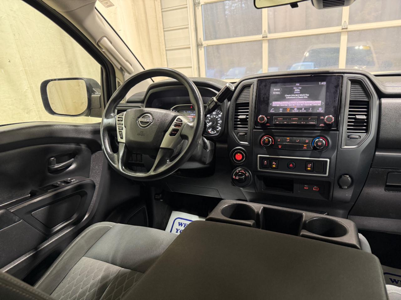 Nissan Titan XD 4x4 Crew Cab S 2023