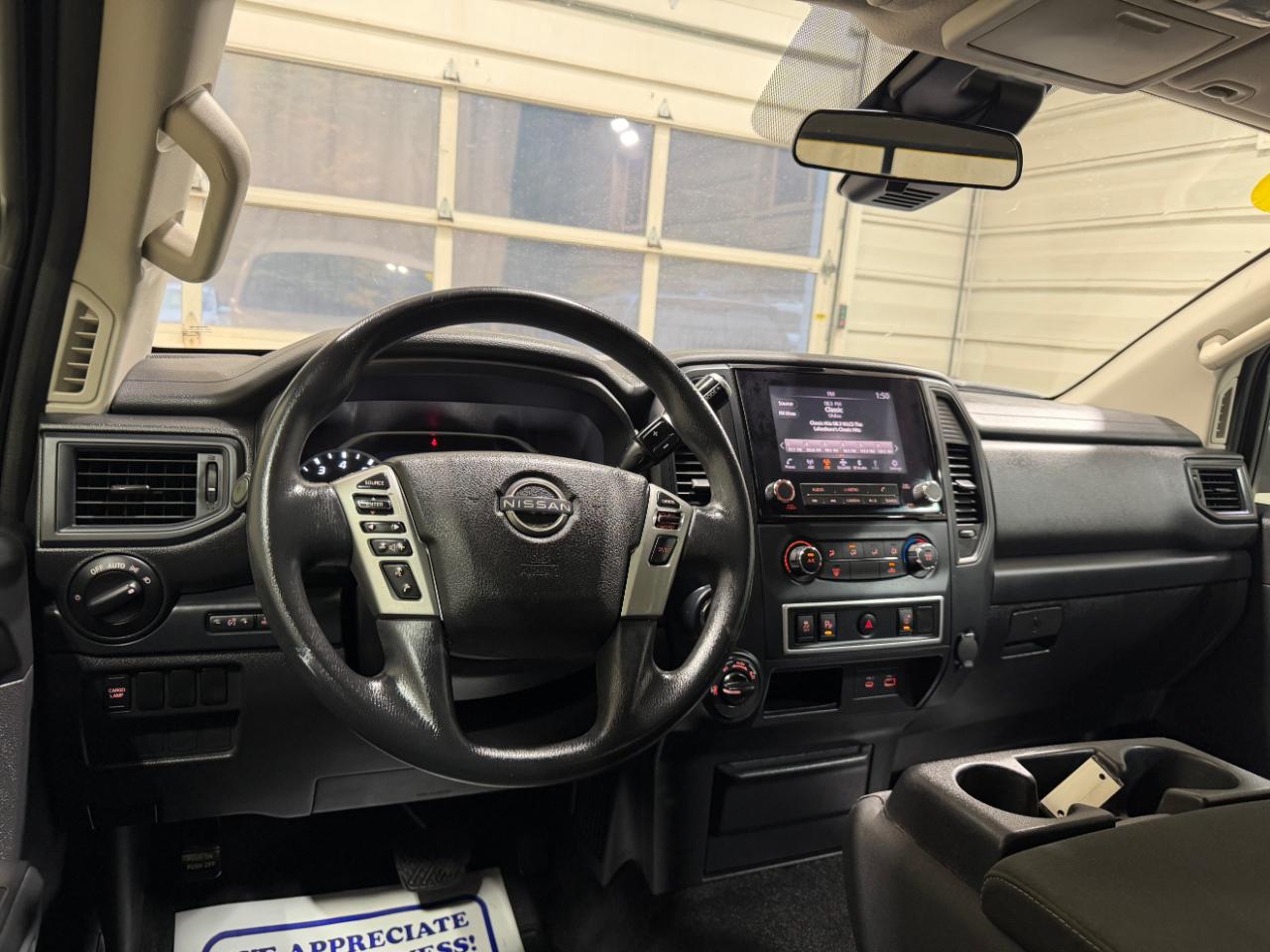 Nissan Titan XD 4x4 Crew Cab S 2023