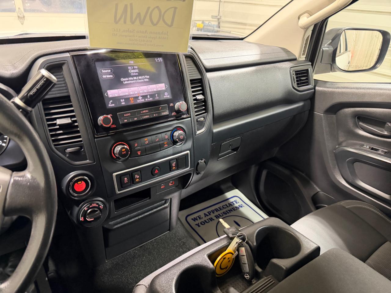 Nissan Titan XD 4x4 Crew Cab S 2023