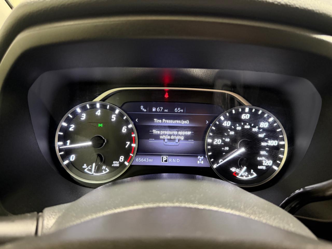Nissan Titan XD 4x4 Crew Cab S 2023