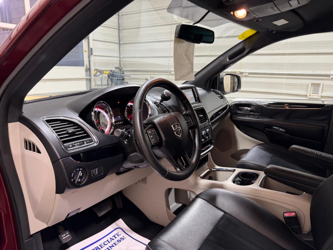 Dodge Grand Caravan SXT Wagon 2018