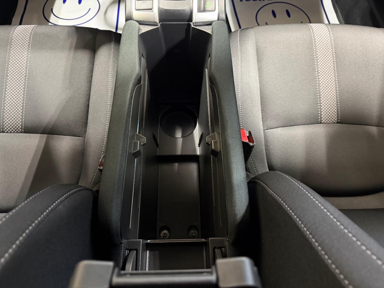 Honda Civic Sedan LX CVT 2020