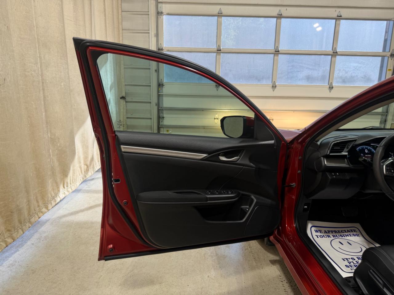 Honda Civic Sedan LX CVT 2020