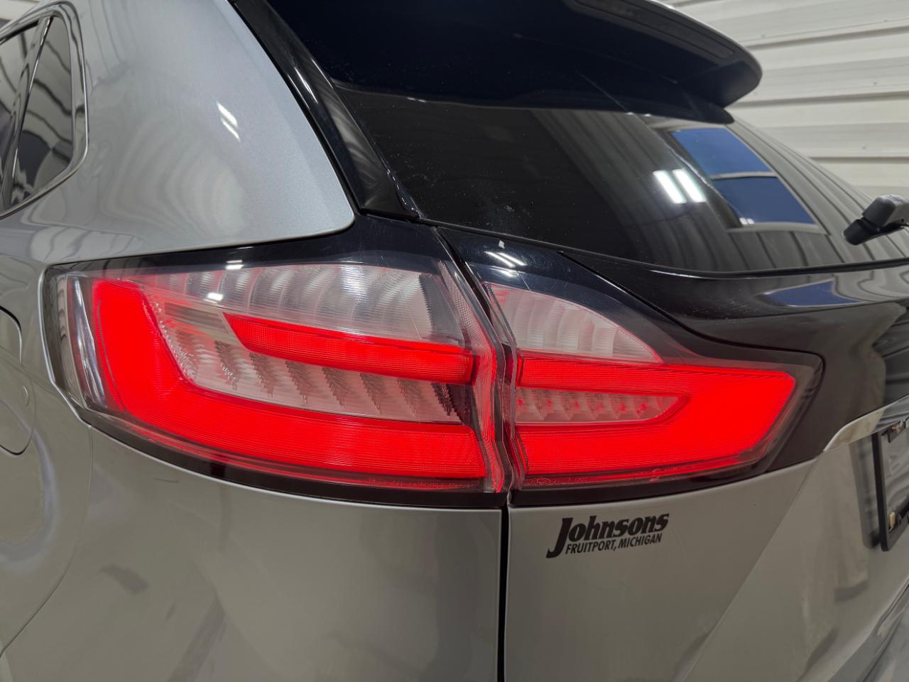 Ford Edge Titanium FWD 2020