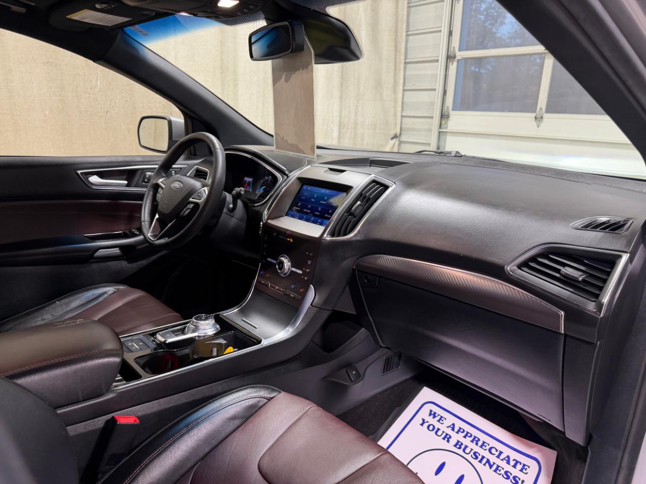 Ford Edge Titanium FWD 2020