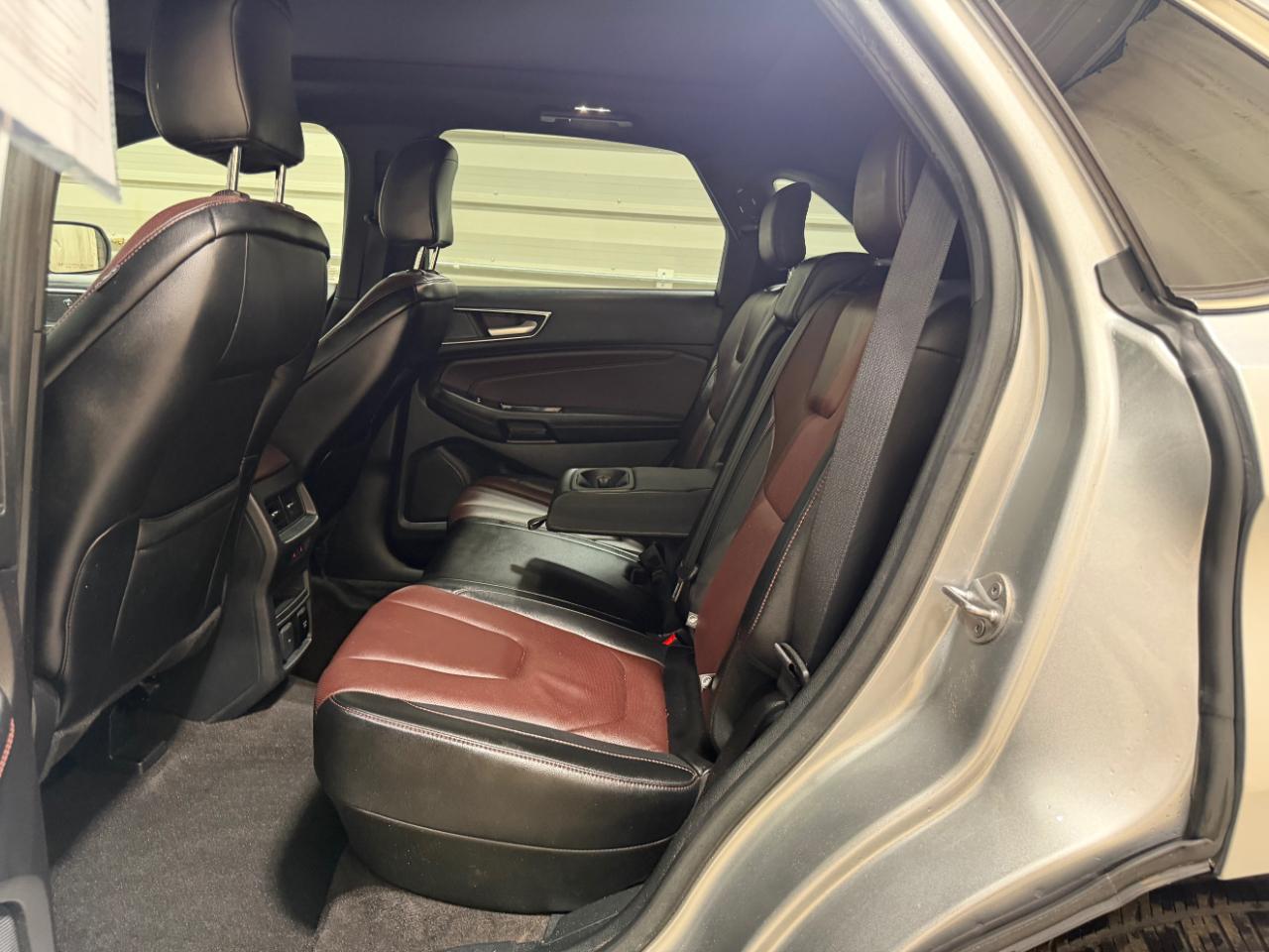 Ford Edge Titanium FWD 2020