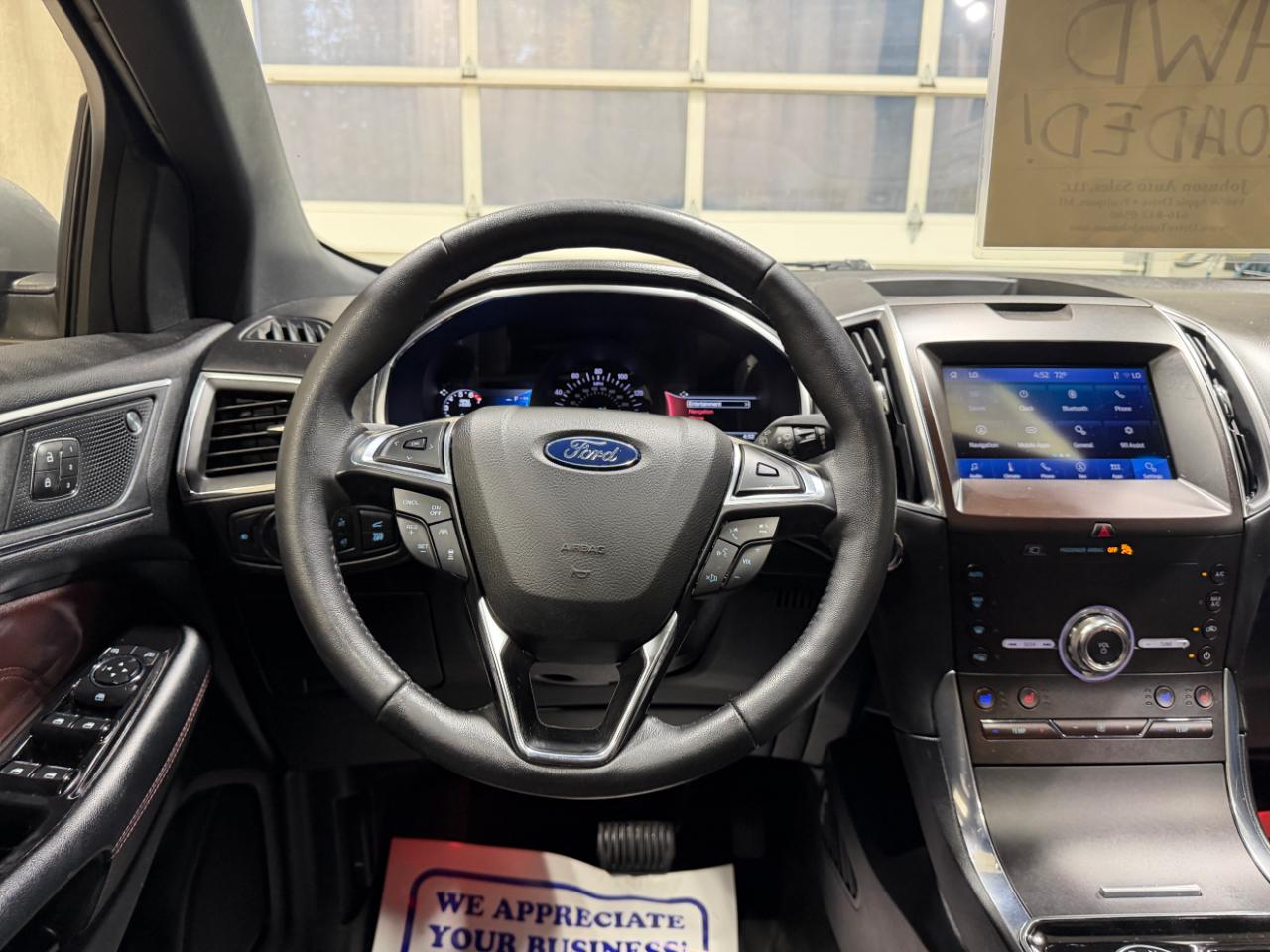 Ford Edge Titanium FWD 2020