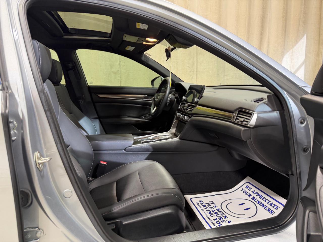 Honda Accord Sedan Sport 2.0T Auto 2019