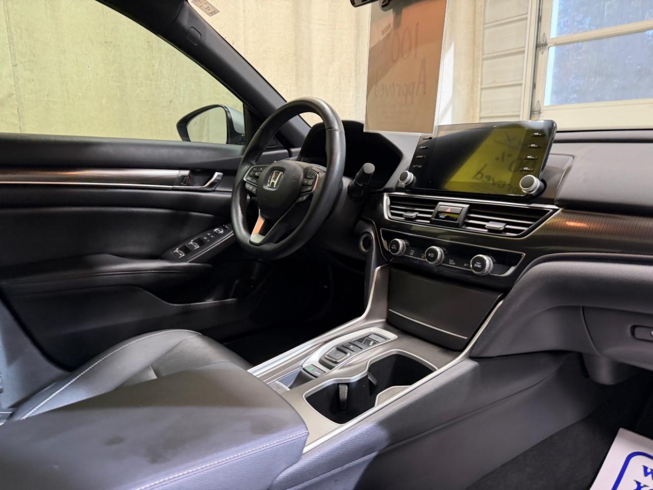 Honda Accord Sedan Sport 2.0T Auto 2019