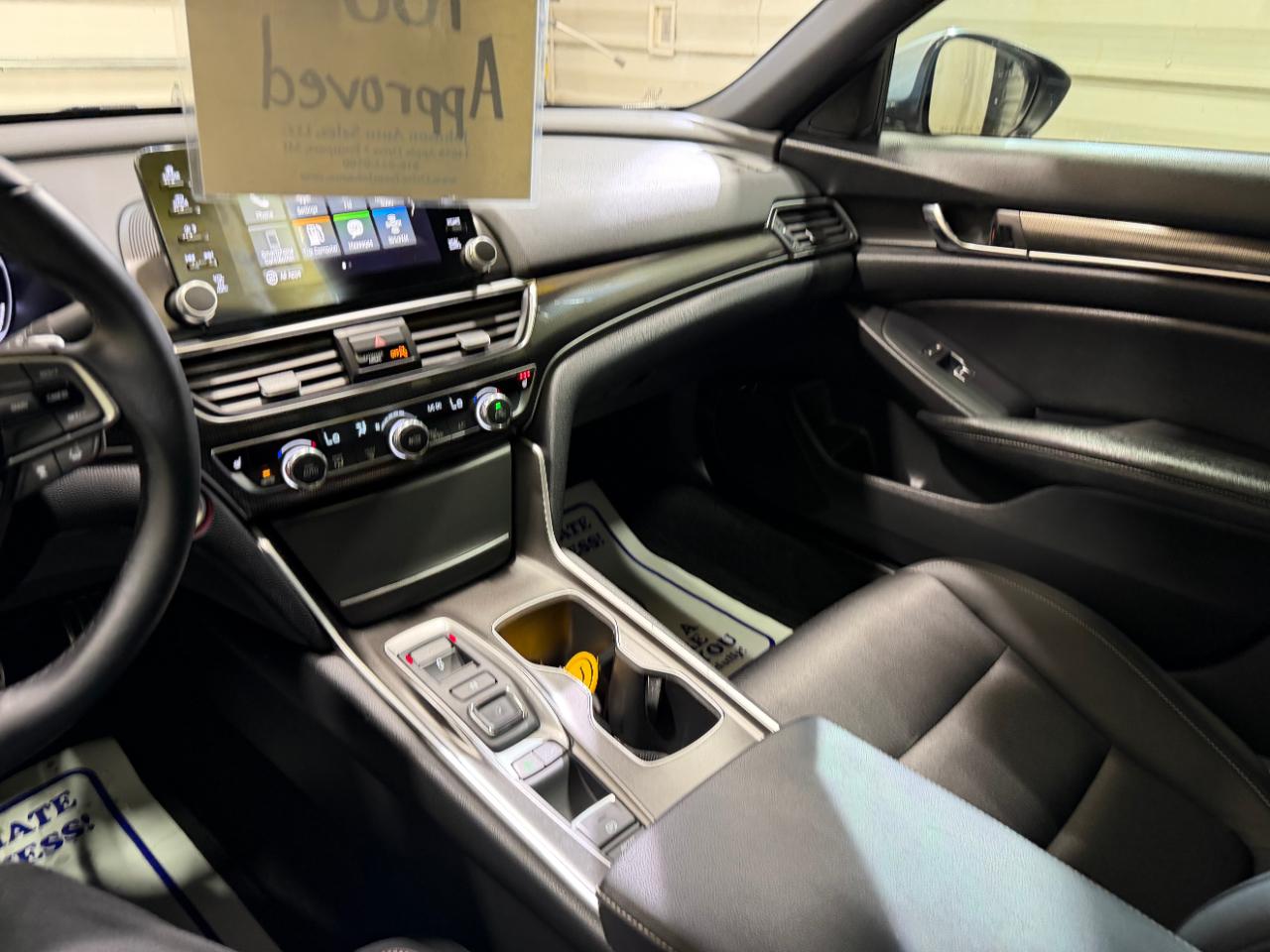 Honda Accord Sedan Sport 2.0T Auto 2019