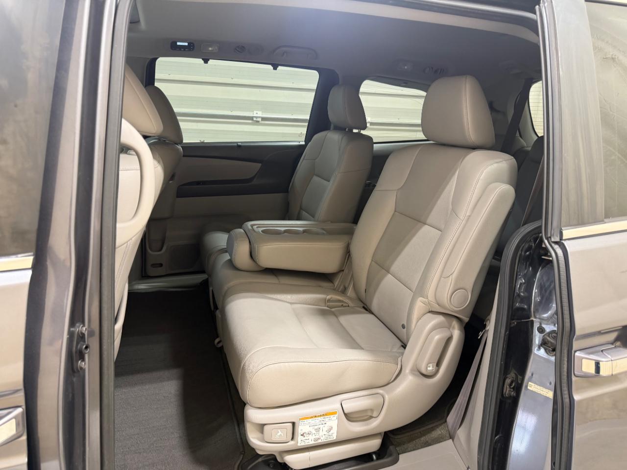 Honda Odyssey 5dr EX-L 2016