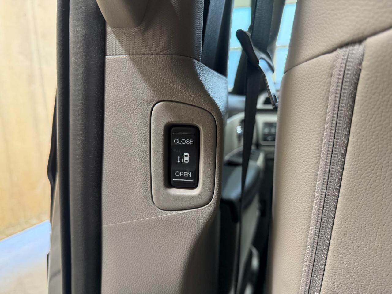 Honda Odyssey 5dr EX-L 2016