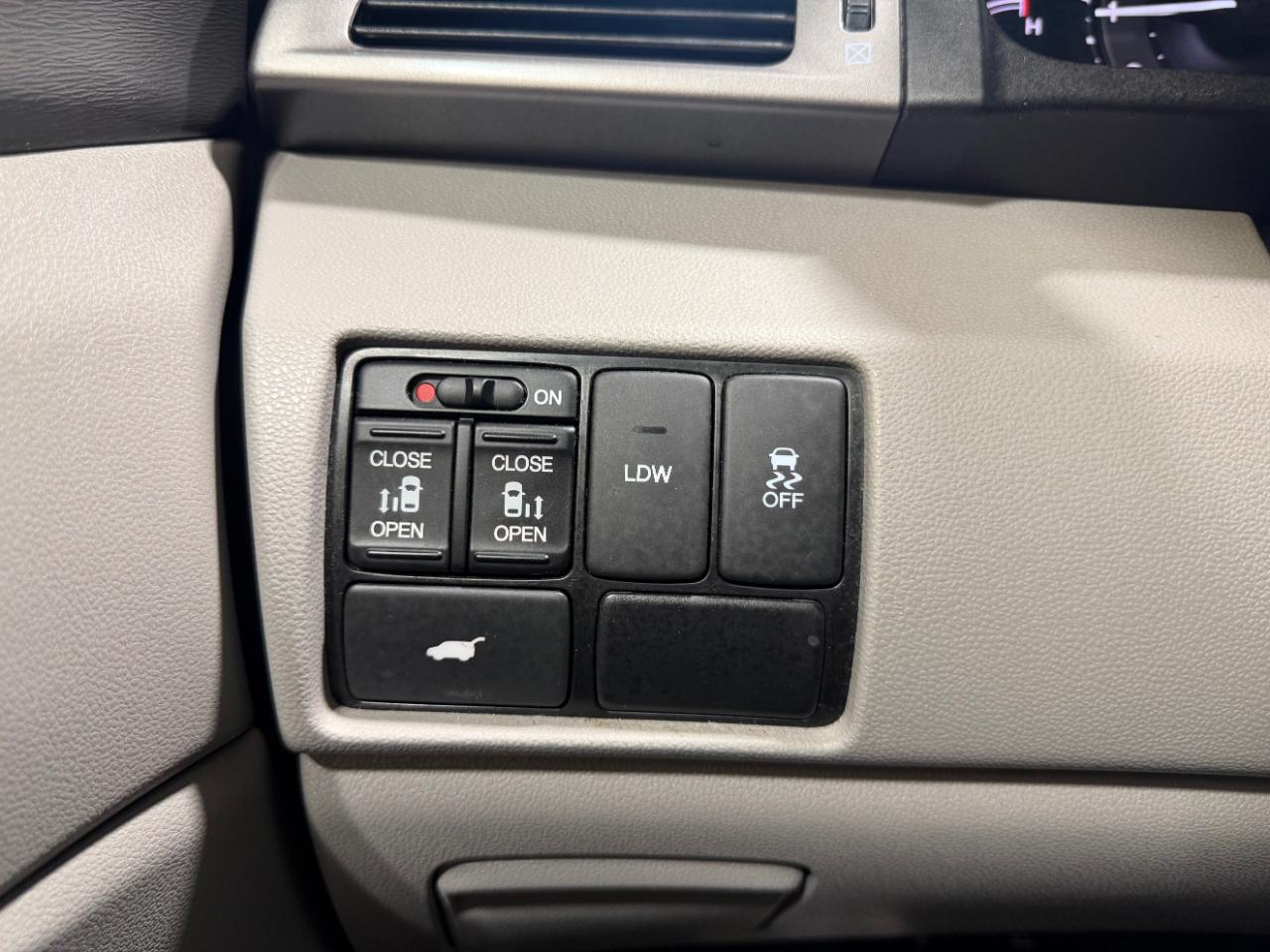 Honda Odyssey 5dr EX-L 2016