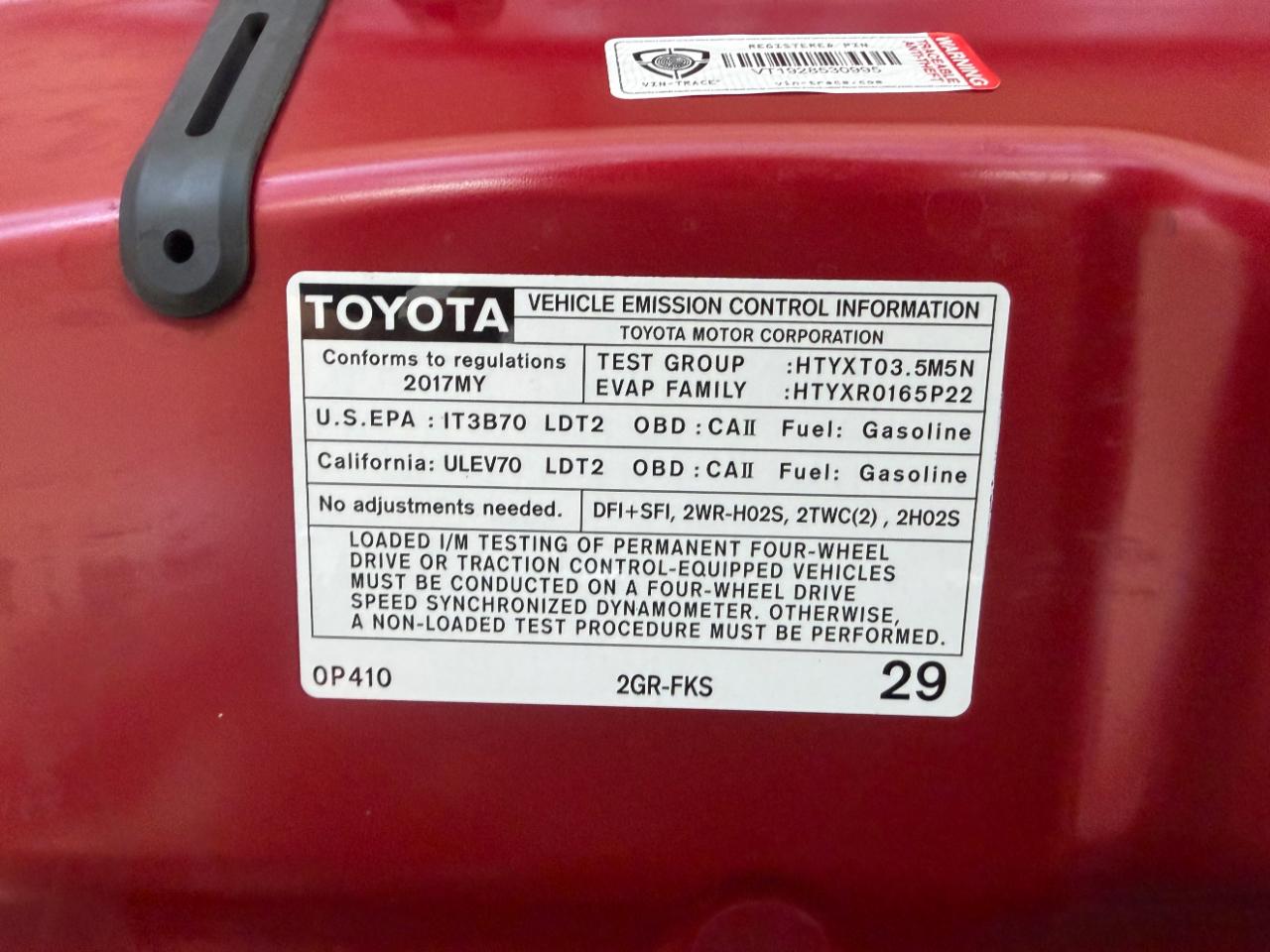 Toyota Tacoma TRD Sport Double Cab 5' Bed V6 4x4 AT (Natl) 2017