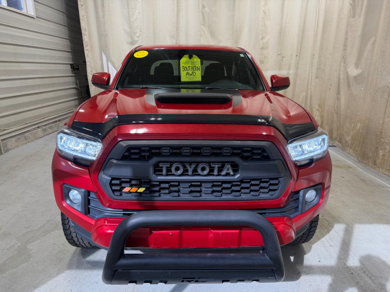 Toyota Tacoma TRD Sport Double Cab 5' Bed V6 4x4 AT (Natl) 2017