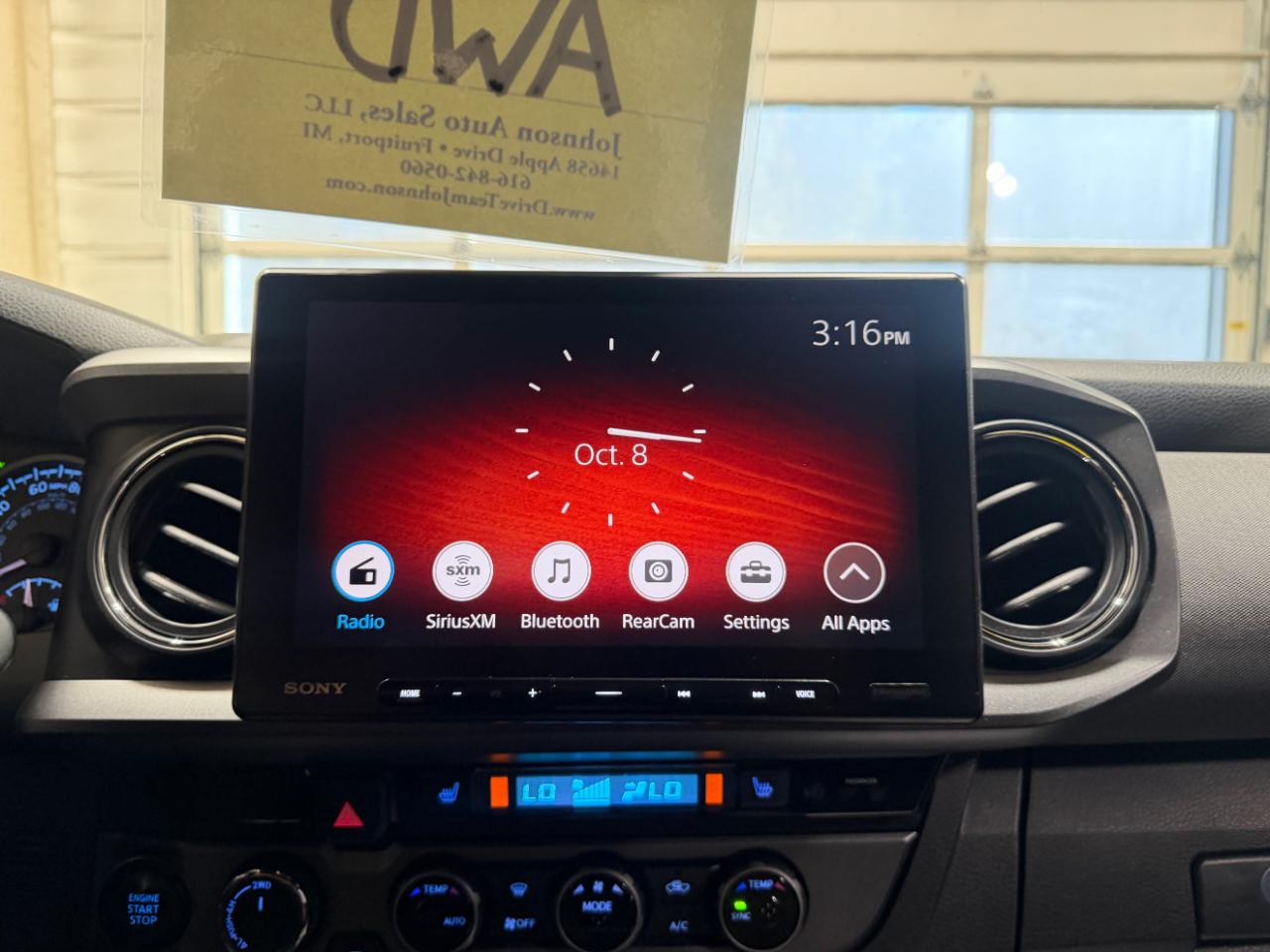 Toyota Tacoma TRD Sport Double Cab 5' Bed V6 4x4 AT (Natl) 2017