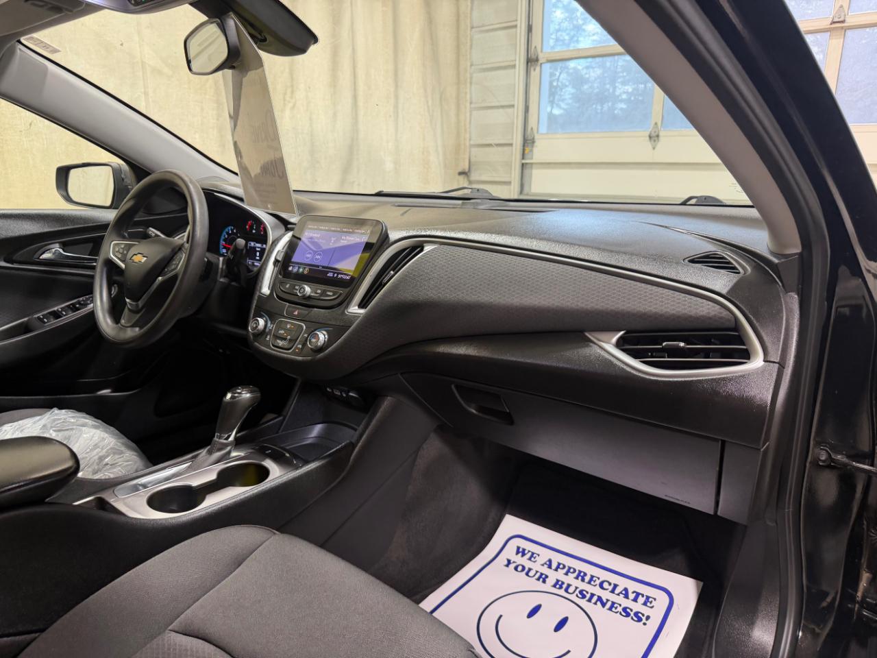 Chevrolet Malibu 4dr Sdn LS w/1FL 2019