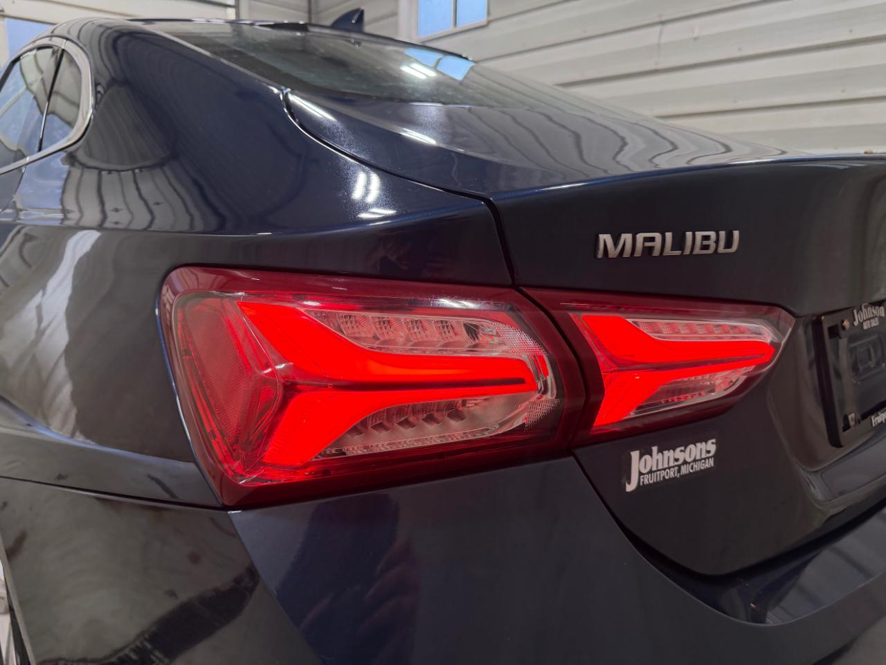 Chevrolet Malibu 4dr Sdn LT 2020