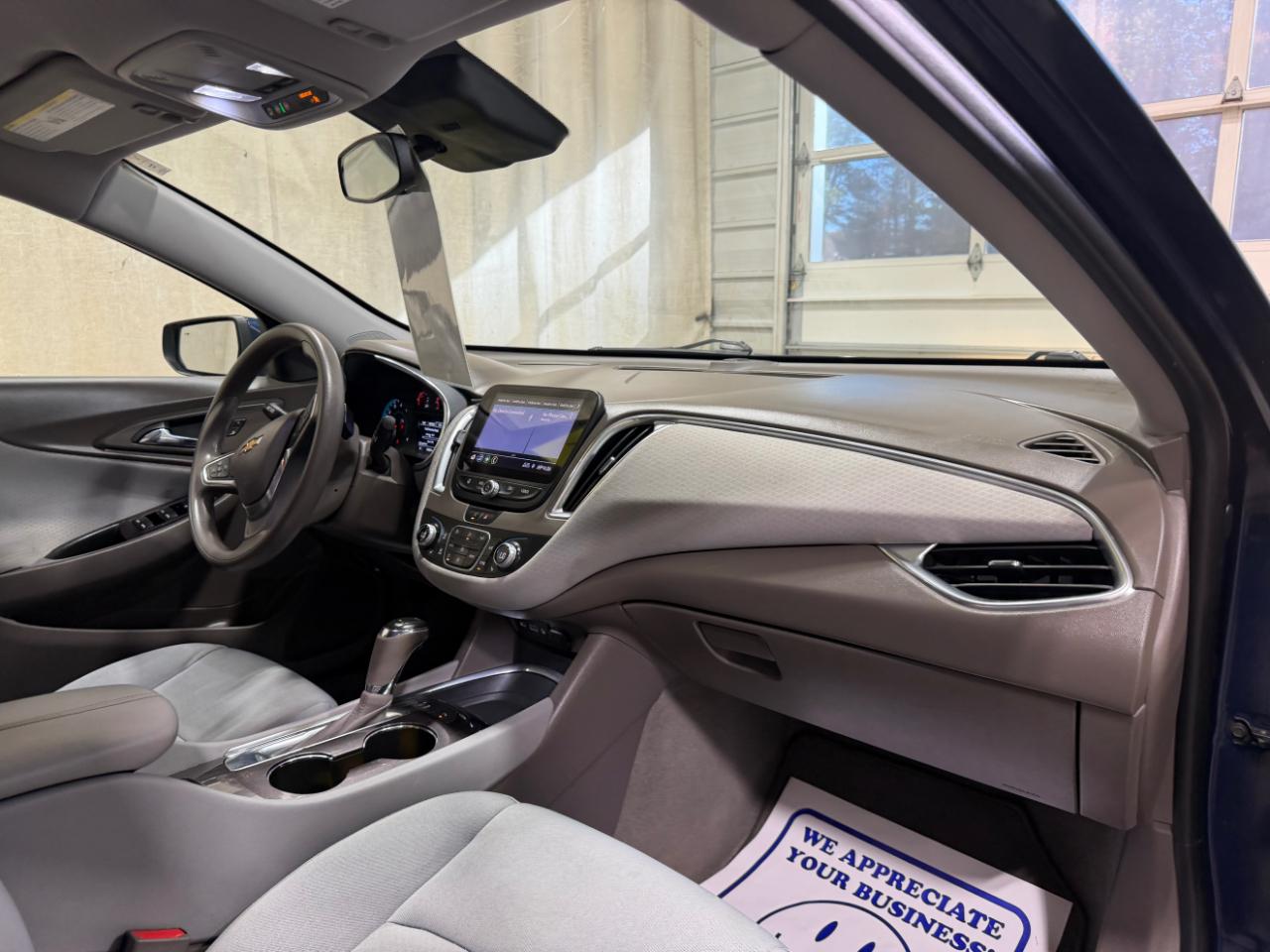 Chevrolet Malibu 4dr Sdn LT 2020