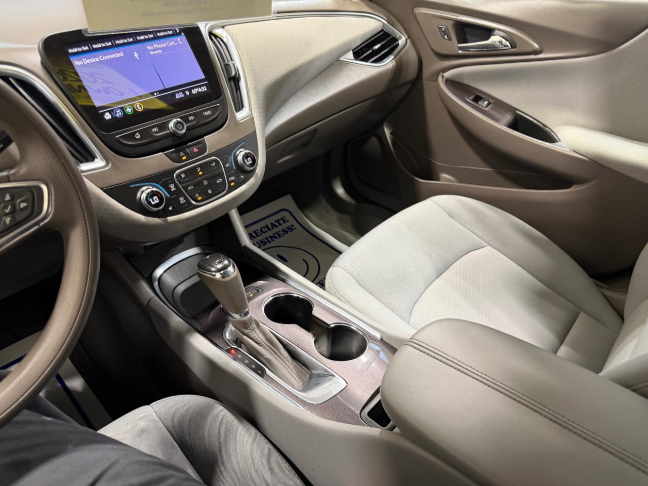 Chevrolet Malibu 4dr Sdn LT 2020