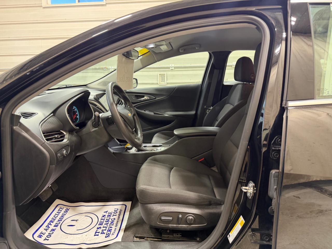 Chevrolet Malibu 4dr Sdn 1LT 2023