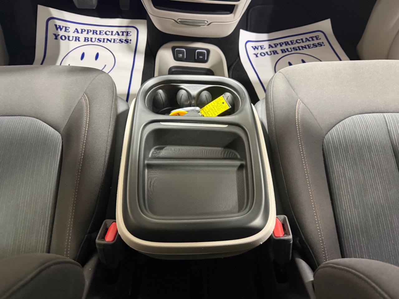 Chrysler Pacifica Touring FWD 2020