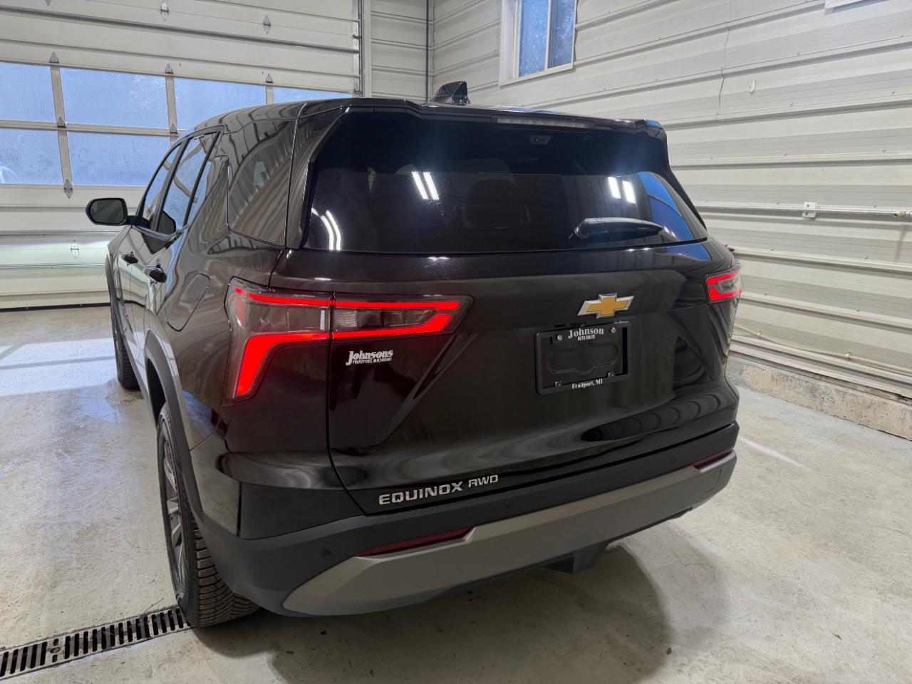 Chevrolet Equinox AWD 4dr LT w/2LT 2025