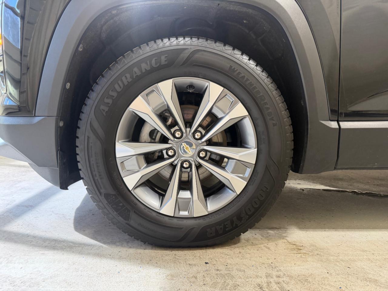 Chevrolet Equinox AWD 4dr LT w/2LT 2025