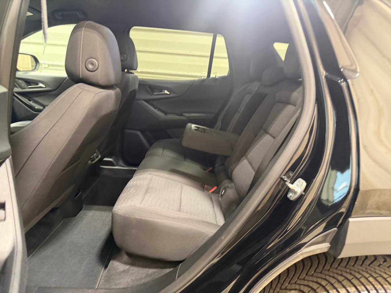 Chevrolet Equinox AWD 4dr LT w/2LT 2025