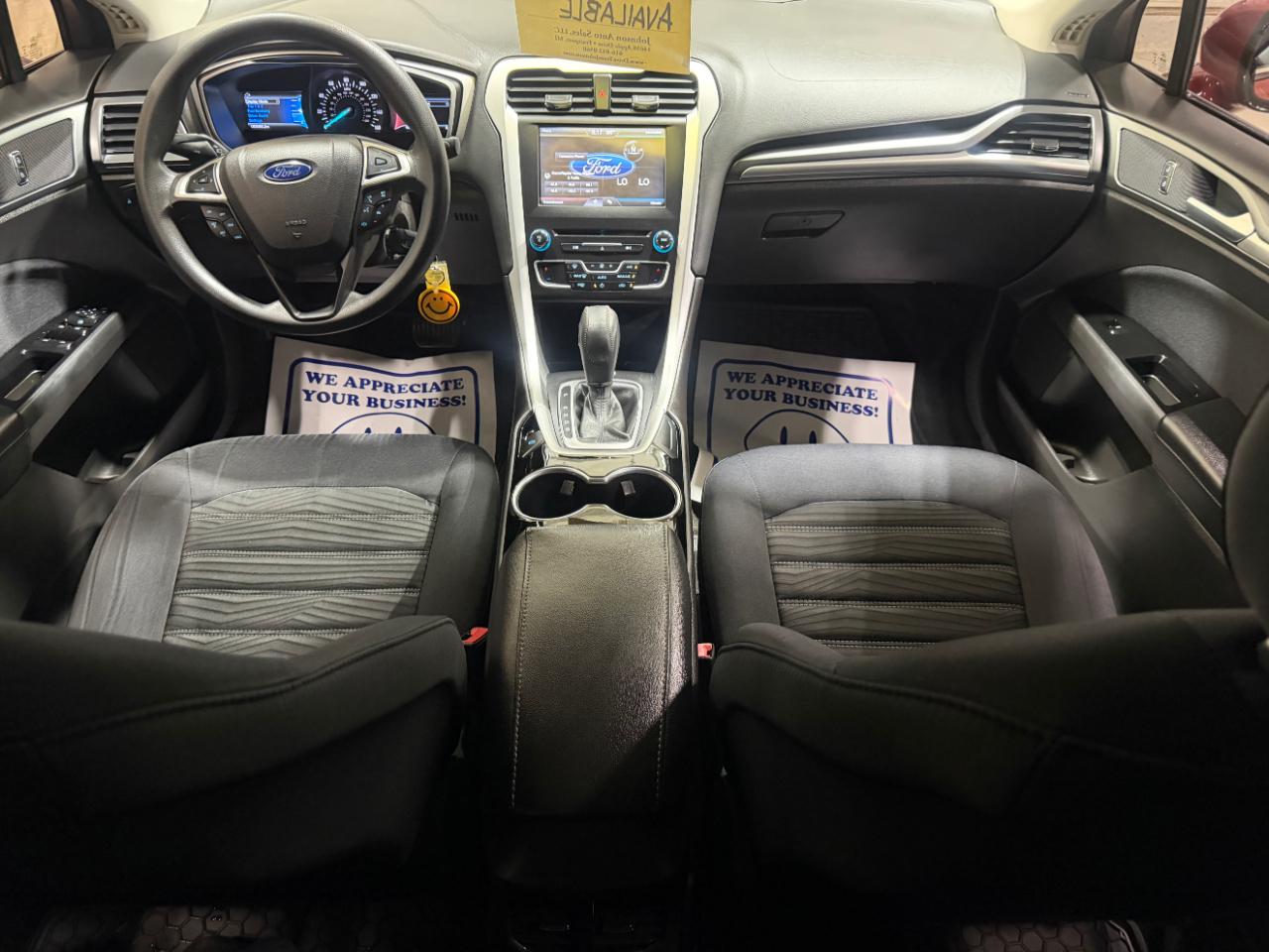 Ford Fusion 4dr Sdn SE FWD 2016