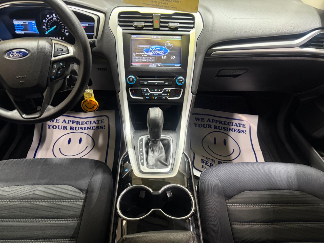 Ford Fusion 4dr Sdn SE FWD 2016