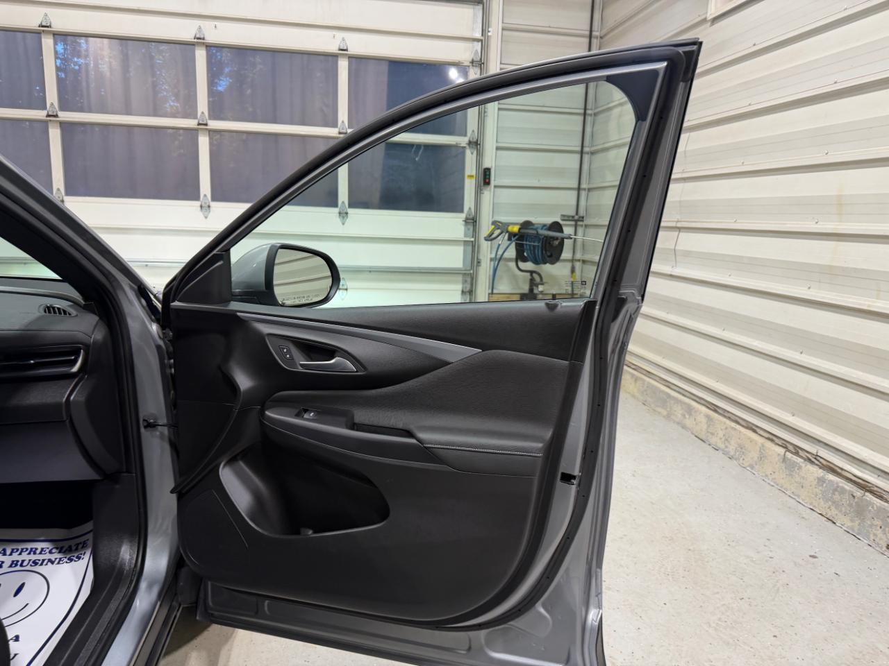 Buick Envista FWD 4dr Preferred 2024