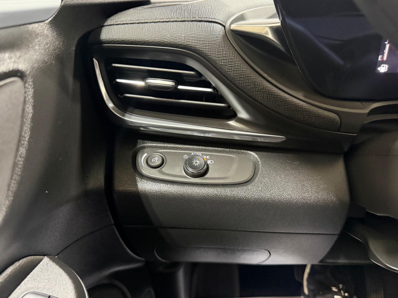 Buick Envista FWD 4dr Preferred 2024