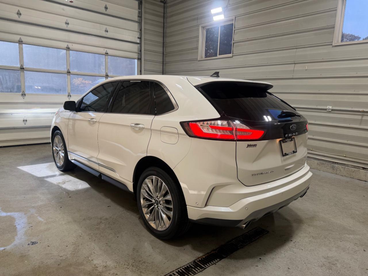 Ford Edge Titanium AWD 2022