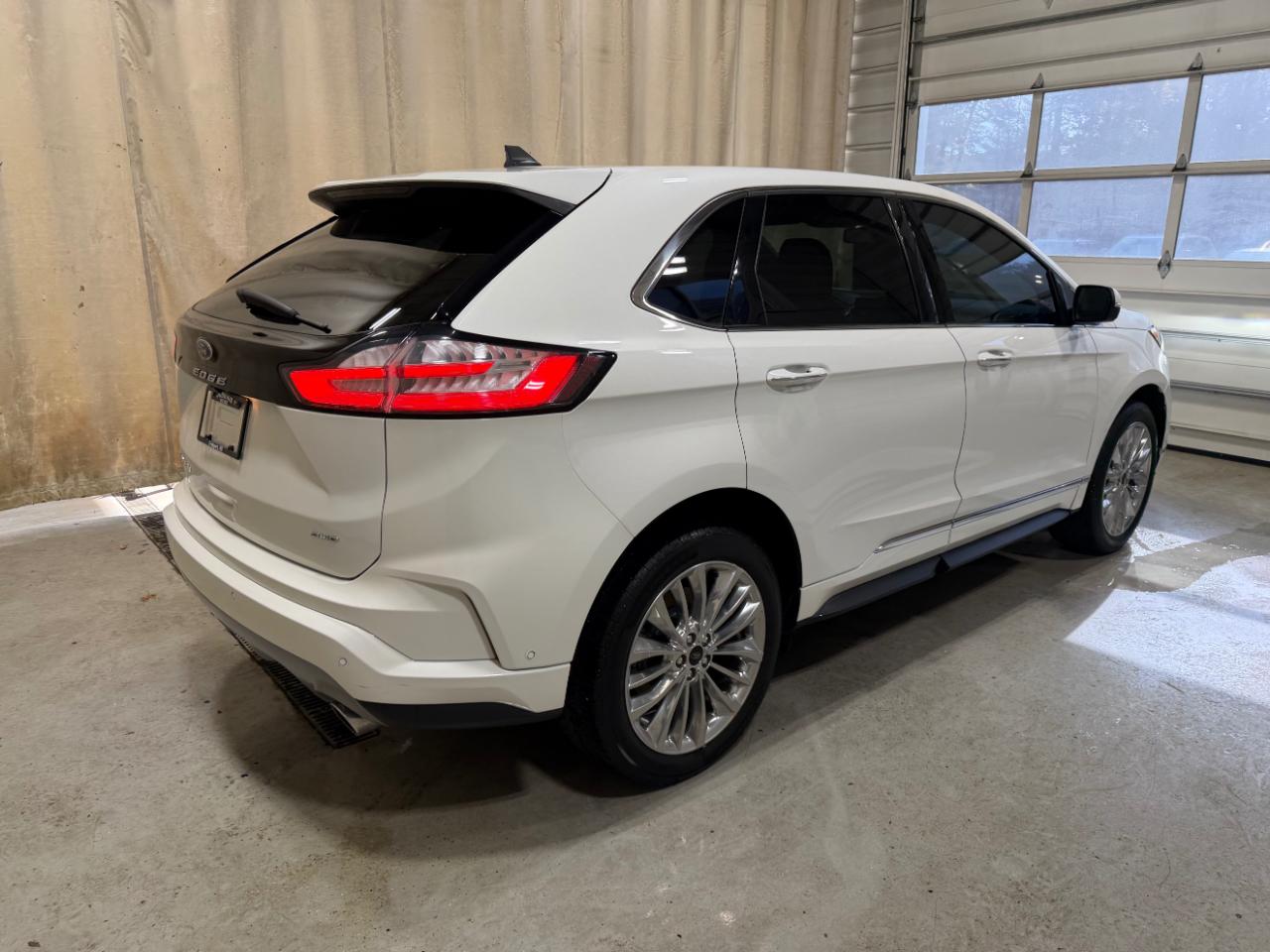 Ford Edge Titanium AWD 2022