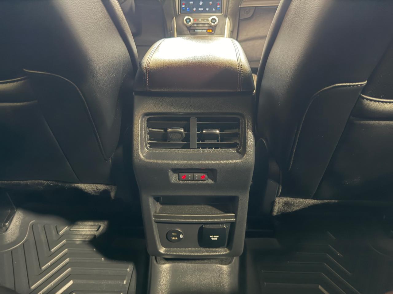 Ford Edge Titanium AWD 2022