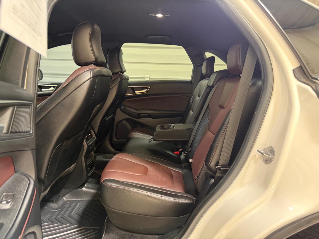 Ford Edge Titanium AWD 2022