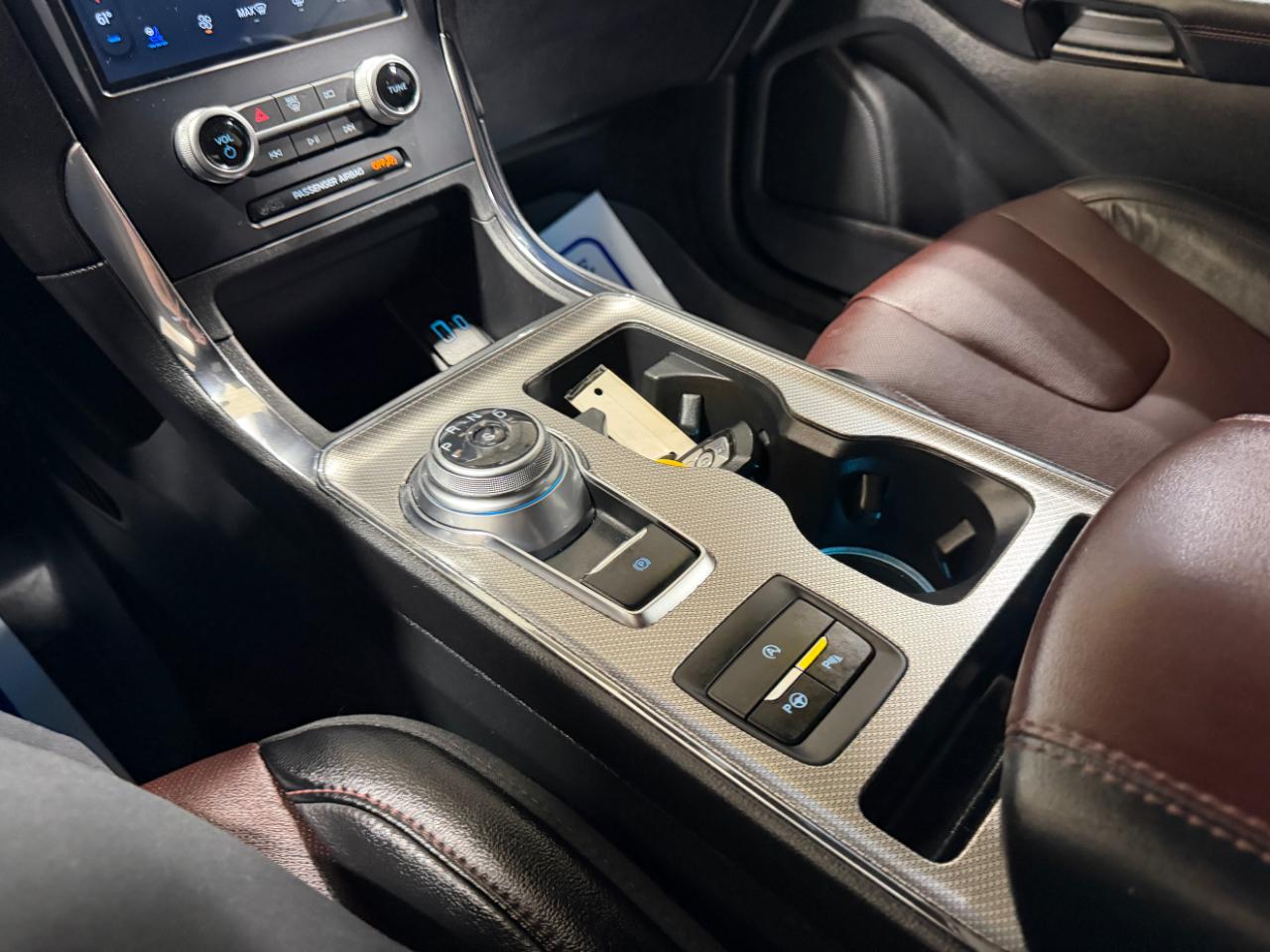 Ford Edge Titanium AWD 2022