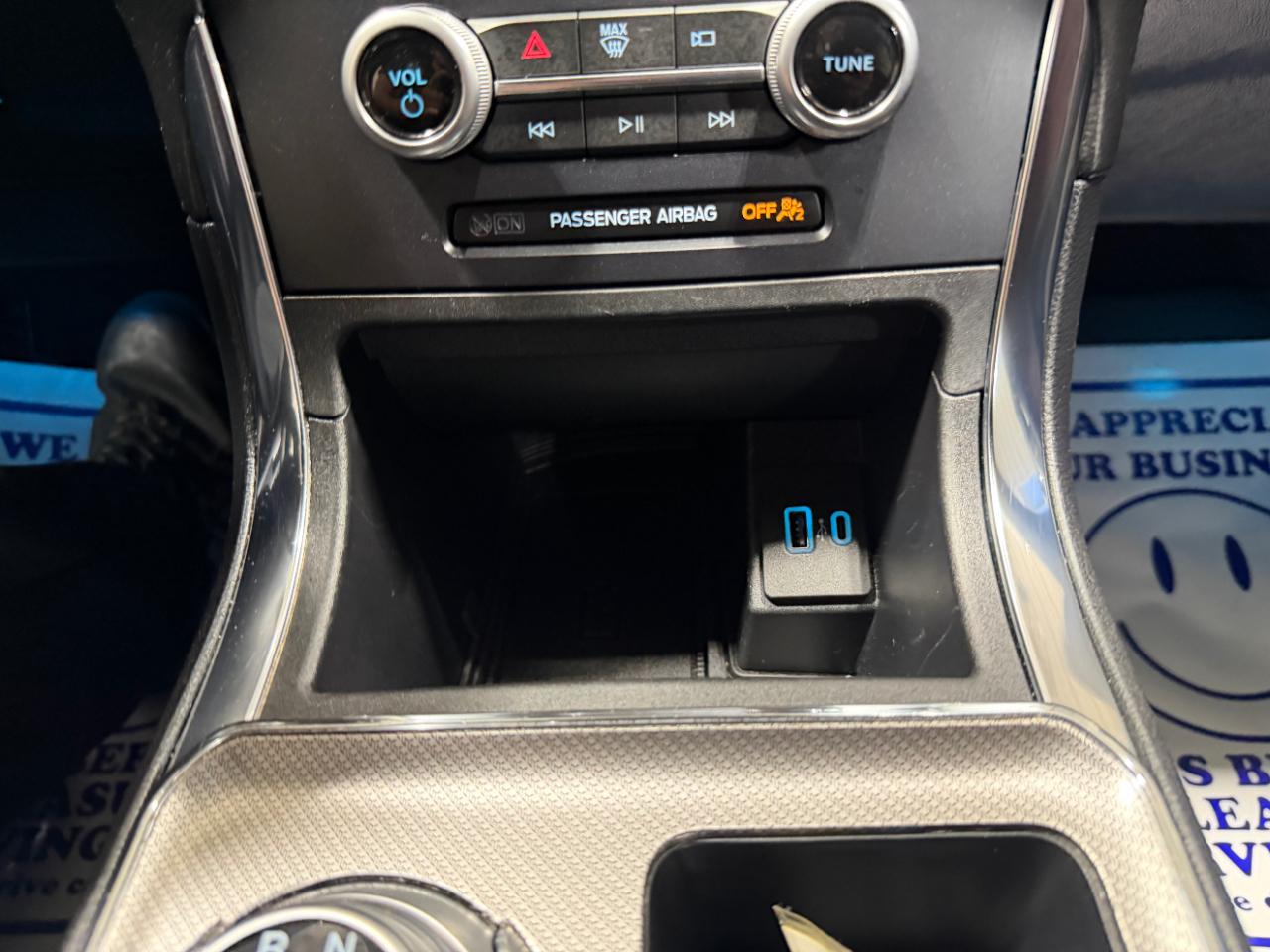 Ford Edge Titanium AWD 2022