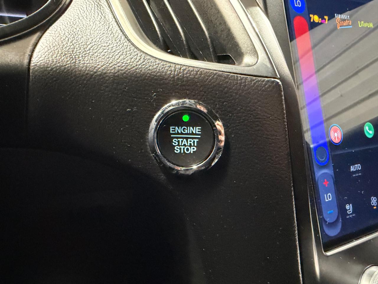Ford Edge Titanium AWD 2022