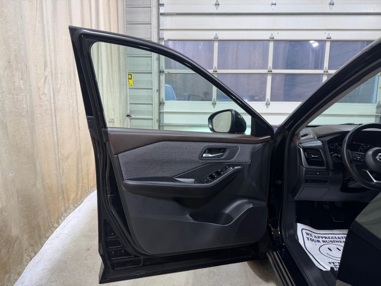 Nissan Rogue AWD SV 2022