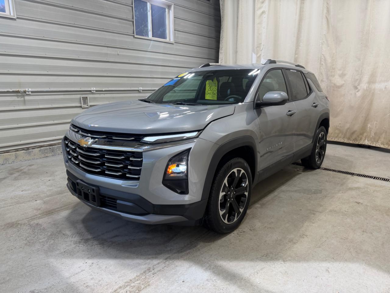 Chevrolet Equinox AWD 4dr LT w/2LT 2025