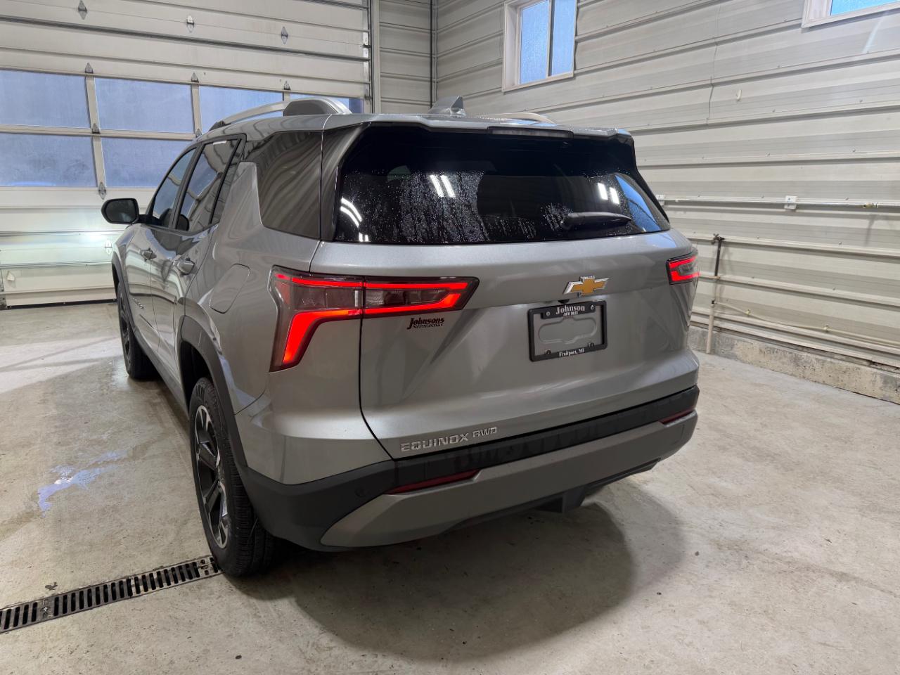 Chevrolet Equinox AWD 4dr LT w/2LT 2025