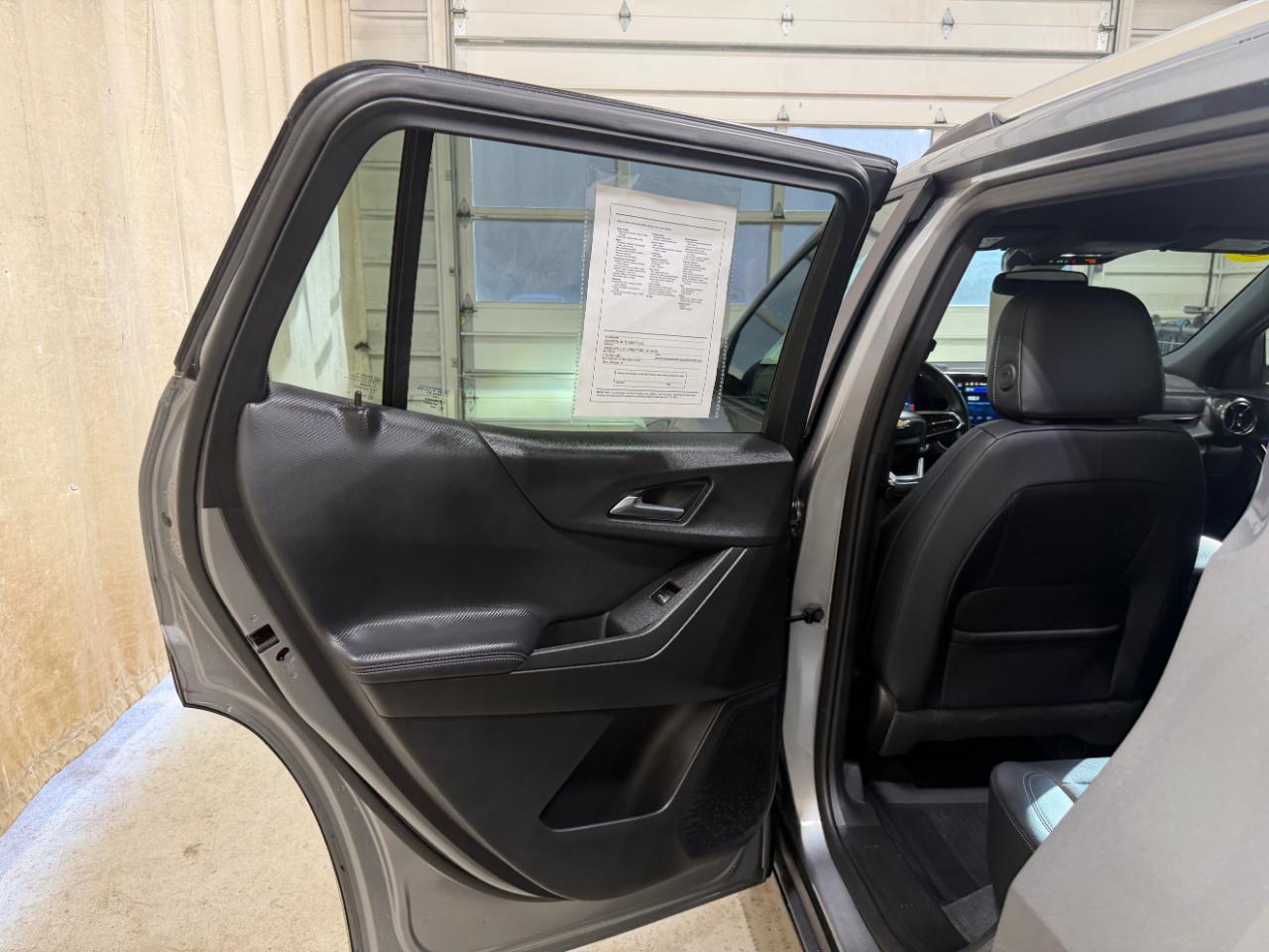 Chevrolet Equinox AWD 4dr LT w/2LT 2025