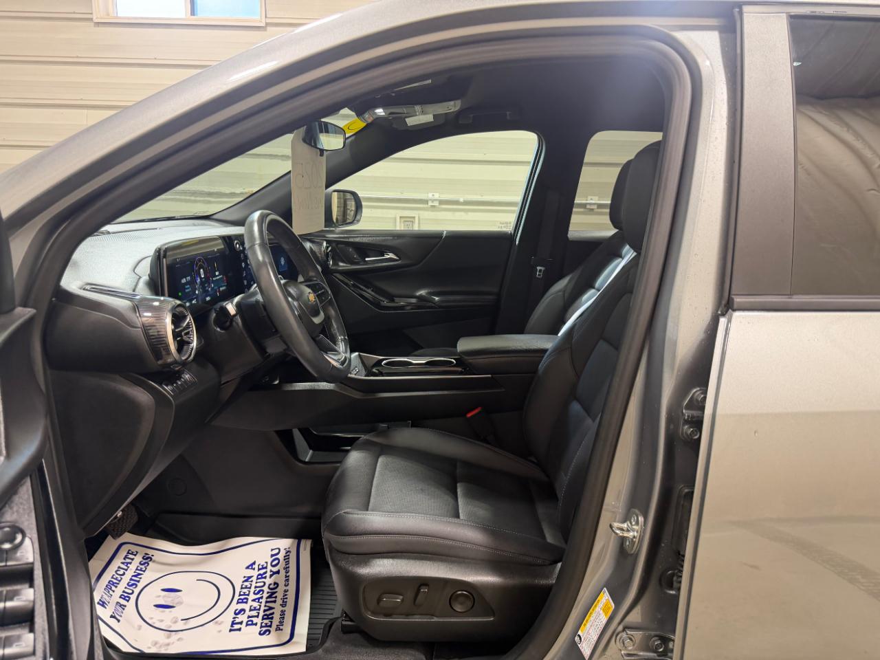 Chevrolet Equinox AWD 4dr LT w/2LT 2025
