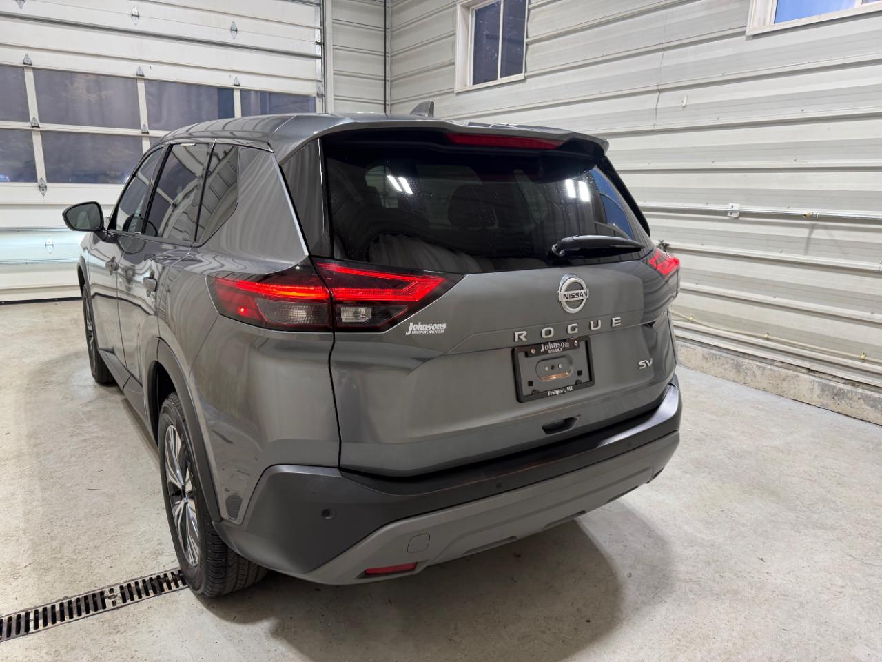 Nissan Rogue FWD SV 2021